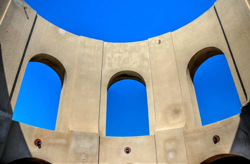 17_30_085_coit_tower photo