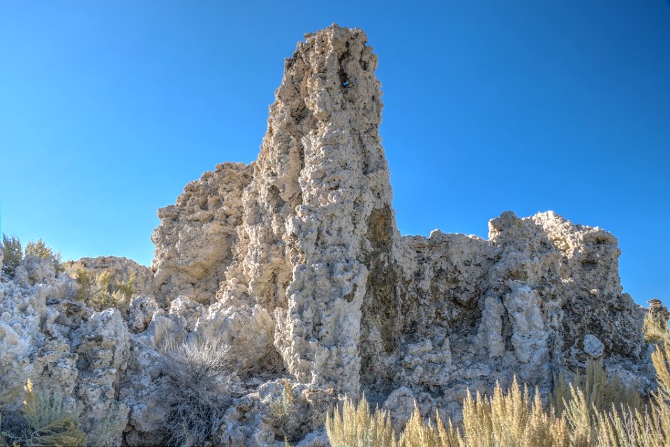 17_27_040_mono_lake