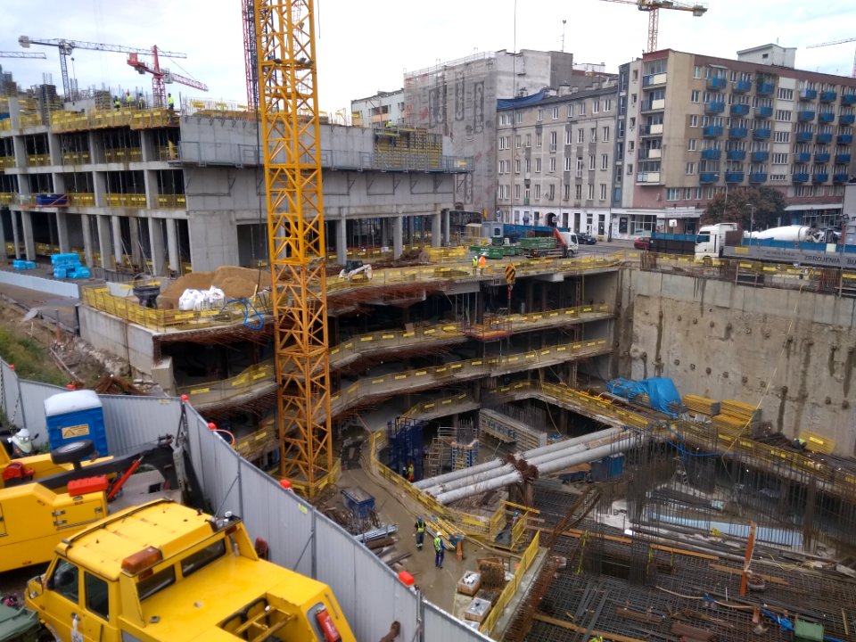 14-09-2018_plac_budowy_Varso,_2