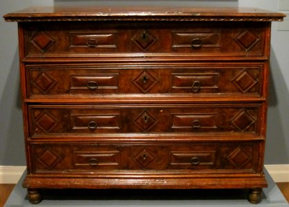 16th_century_walnut_writing_desk_in_the_form_of_a_chest_of_draws,_Italian,_HAA photo