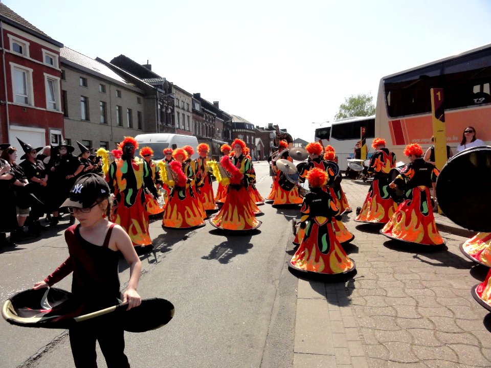 139ème_Cavalcade_de_Fleurus_2019_(A-04)