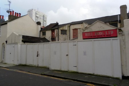 13a_and_14_Stone_Street,_Brighton_(NHLE_Code_1409670)_(October_2012)_(2)