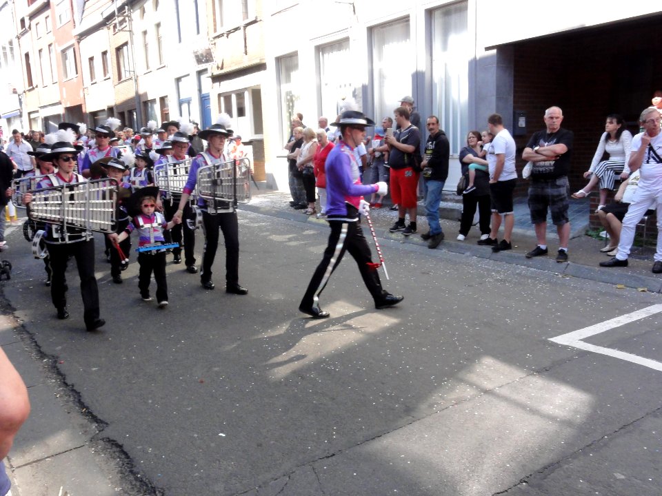 139ème_Cavalcade_de_Fleurus_2019_(J-02)
