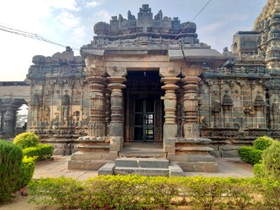 12th_century_Mahadeva_temple,_Itagi,_Karnataka_India_-_89
