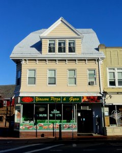 1323_Massachusetts_Avenue_-_Arlington,_MA_-_DSC02942