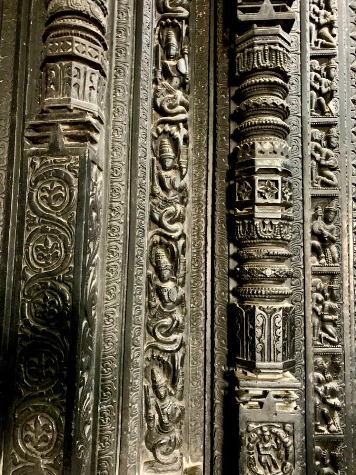 12th_century_Thousand_Pillar_temple,_Hanumkonda,_Telangana,_India_-_39