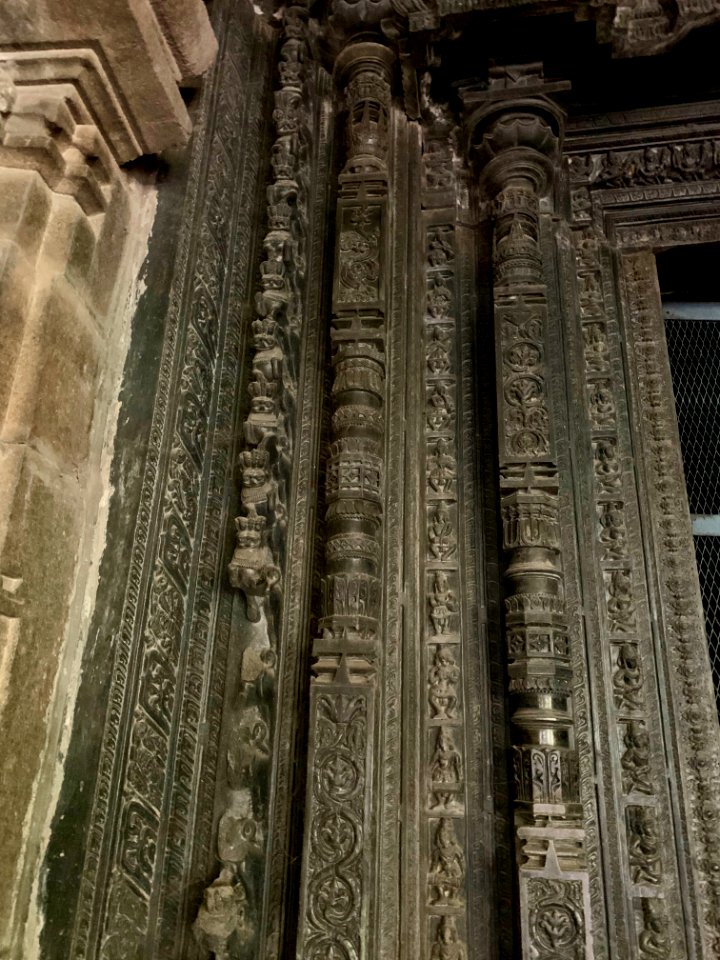 12th_century_Thousand_Pillar_temple,_Hanumkonda,_Telangana,_India_-_26