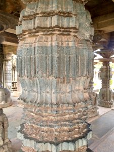12th_century_Mahadeva_temple,_Itagi,_Karnataka_India_-_6