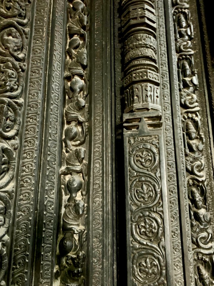 12th_century_Thousand_Pillar_temple,_Hanumkonda,_Telangana,_India_-_38