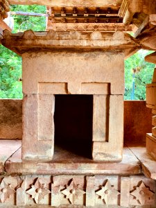 13th_century_Gaurisha_temple,_Ramappa_temples_complex,_Palampet_Telangana_-_30