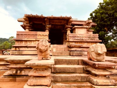 13th_century_Gaurisha_temple,_Ramappa_temples_complex,_Palampet_Telangana_-_01