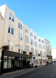 13–21_East_Street,_The_Lanes,_Brighton_(September_2018)