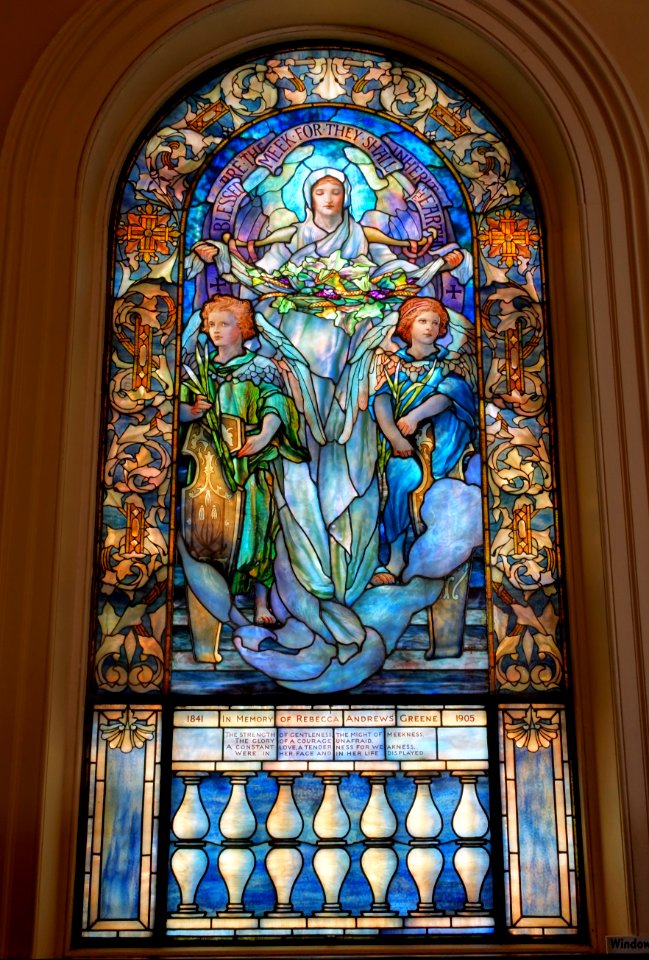 15_Blessed_are_the_Meek,_Greene_Memorial_Window,_August_1908,_Tiffany_Studios_-_Arlington_Street_Church_-_Boston,_Massachusetts_-_DSC07030