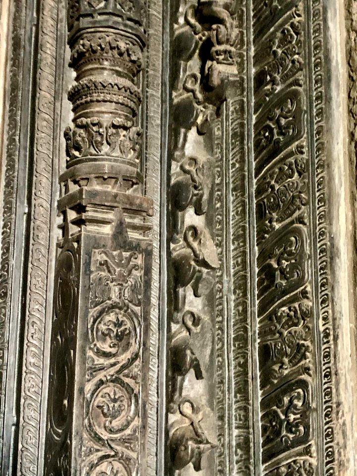 12th_century_Thousand_Pillar_temple,_Hanumkonda,_Telangana,_India_-_29