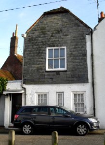 15_Bakers_Road,_Old_Town,_Eastbourne_(NHLE_Code_1043665)_(April_2011)