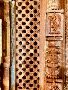 13th_century_Gaurisha_temple,_Ramappa_temples_complex,_Palampet_Telangana_-_09