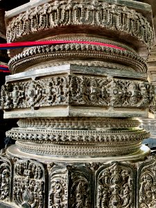 12th_century_Thousand_Pillar_temple,_Hanumkonda,_Telangana,_India_-_22