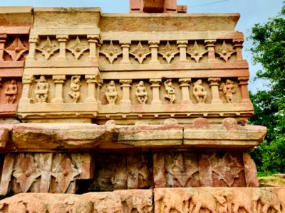 13th_century_Nandi_mandapa,_Ramappa_temples_complex,_Palampet_Telangana_India_-_3