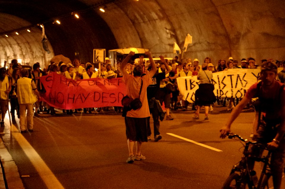 15M_Marcha_por_el_túnel_de_Guadarrama_015
