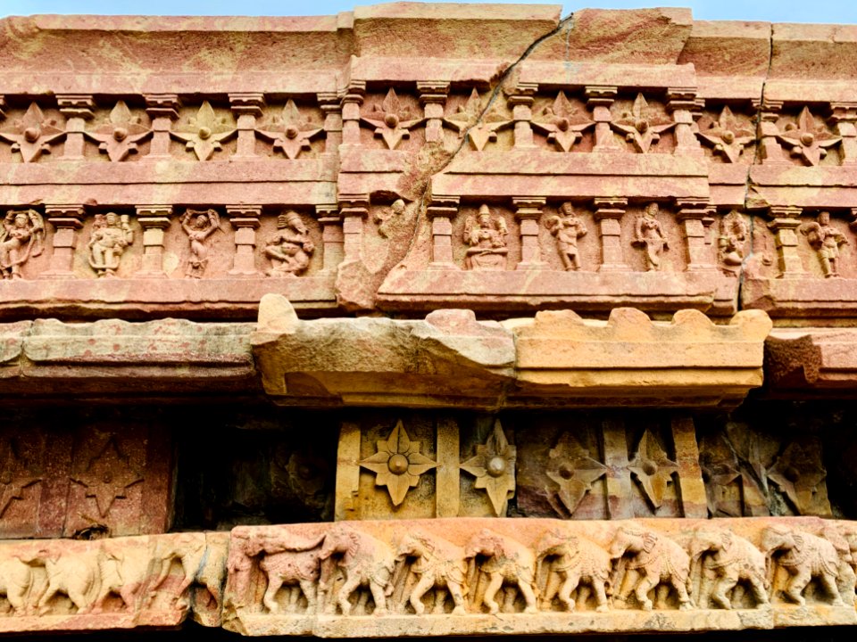 13th_century_Nandi_mandapa,_Ramappa_temples_complex,_Palampet_Telangana_India_-_8
