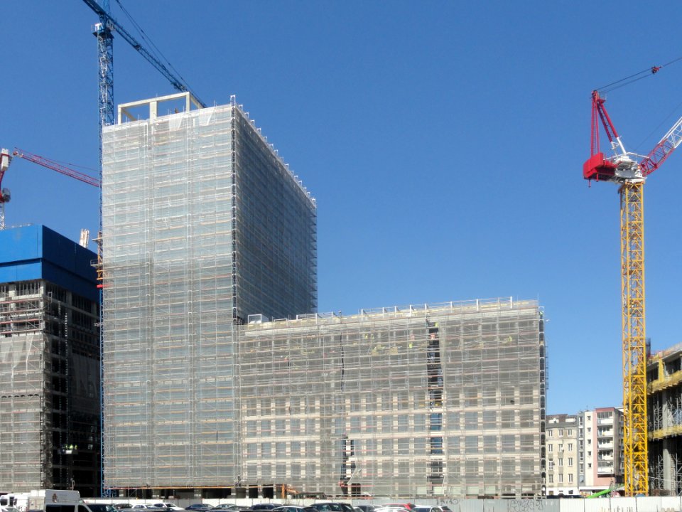 15-04-2019_plac_budowy_Varso,_7