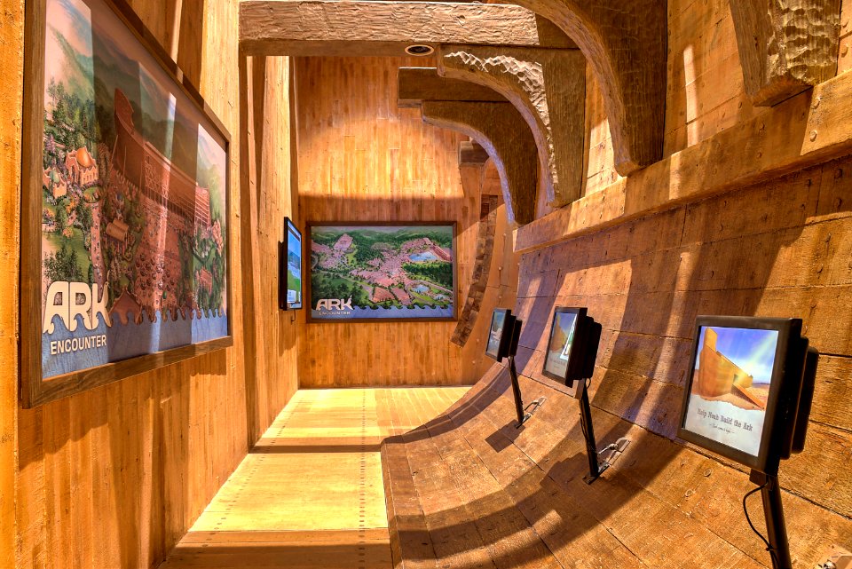 15_23_1119_creation_museum