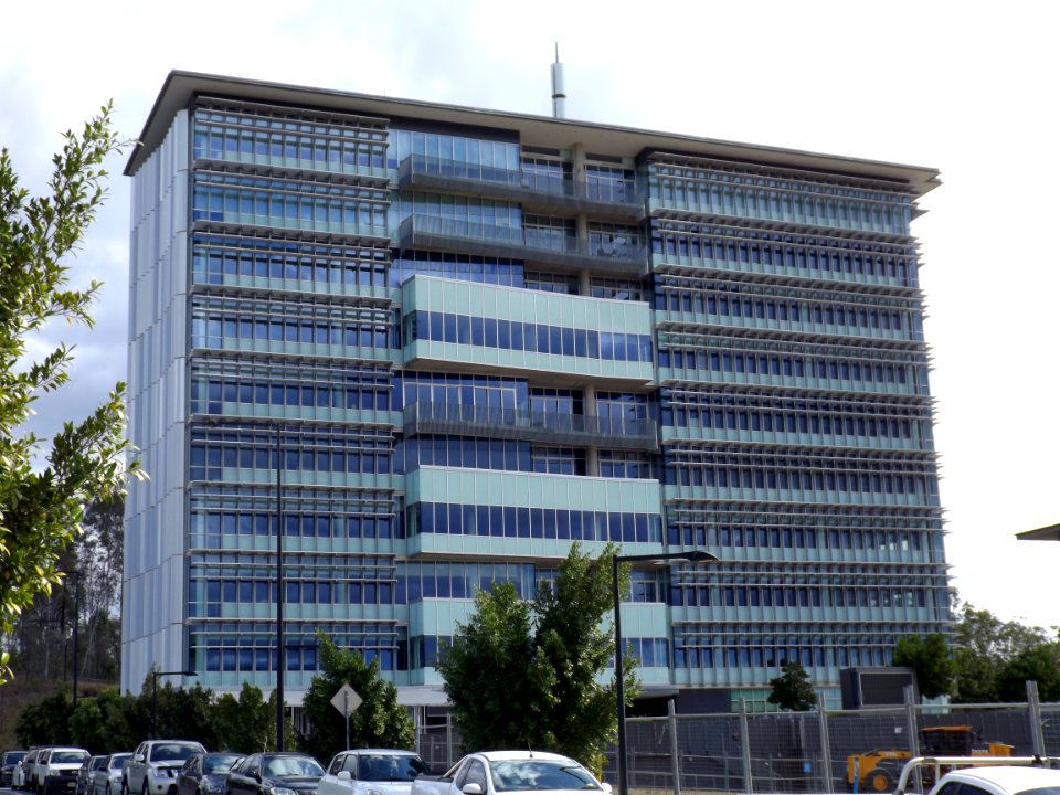 145_Sinnathamby_Boulevard_Springfield_Central