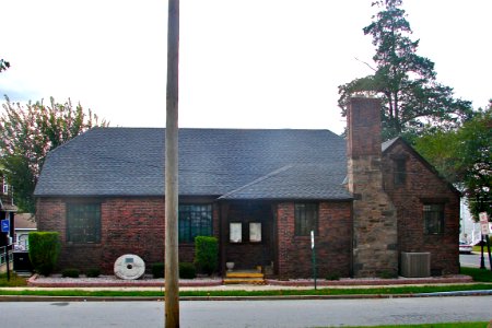 15_Augustine_Newport_DE