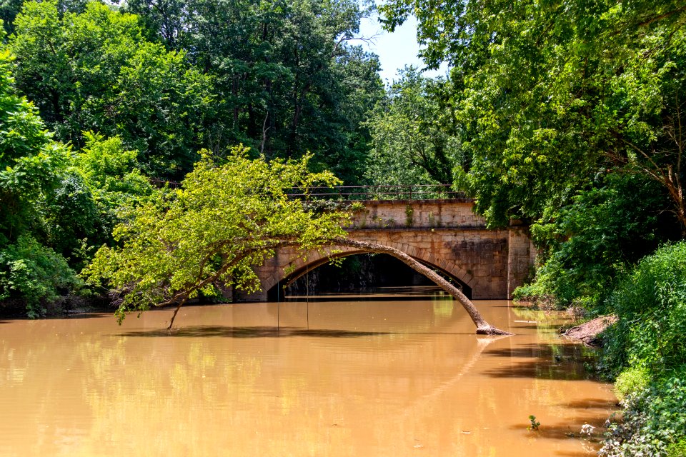 15_Mile_Creek_Aqueduct_on_the_Chesapeake_and_Ohio_Canal