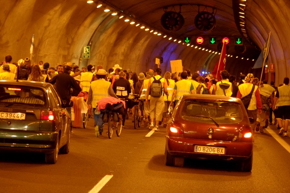 15M_Marcha_por_el_túnel_de_Guadarrama_014
