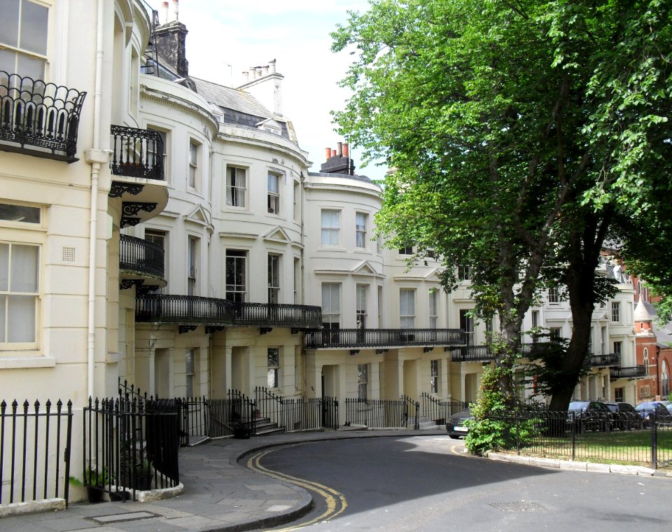 14–24_Powis_Square,_Brighton_(NHLE_Code_1380729)