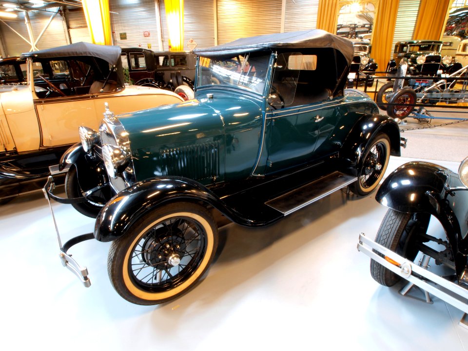 1929_Ford_A_40A_Roadster_pic6