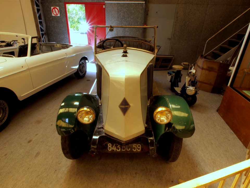 1927_Renault_-_NN_-_(M.A.R.C.)_pic2