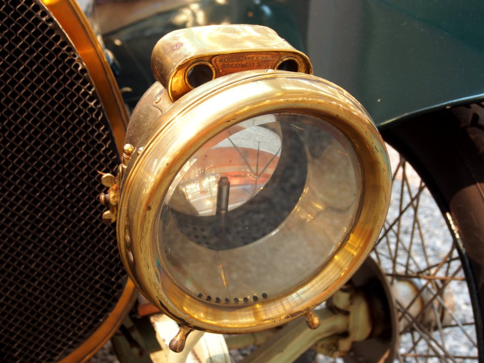 1914_Bugatti_Torpedo_type_17,_4_cylinder_18hp,_1368cm3,_95kmh,_pic9