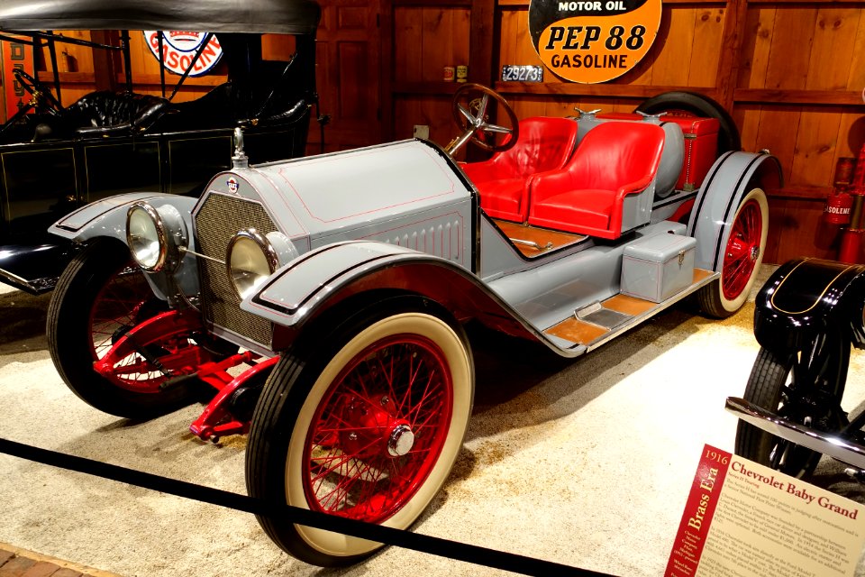 1914_Stutz_Bearcat_-_Collings_Foundation_-_Massachusetts_-_DSC07157