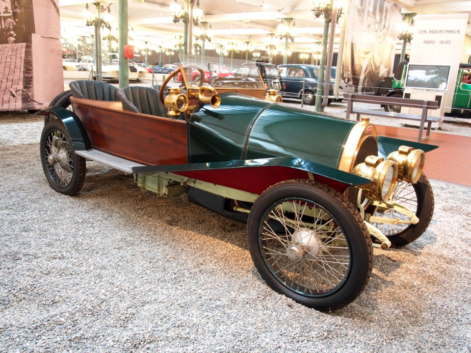 1914_Bugatti_Torpedo_type_17,_4_cylinder_18hp,_1368cm3,_95kmh,_pic4