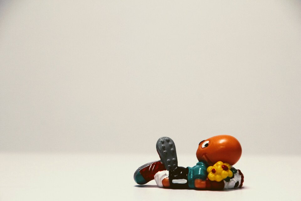 Football player bill body überraschungseifigur