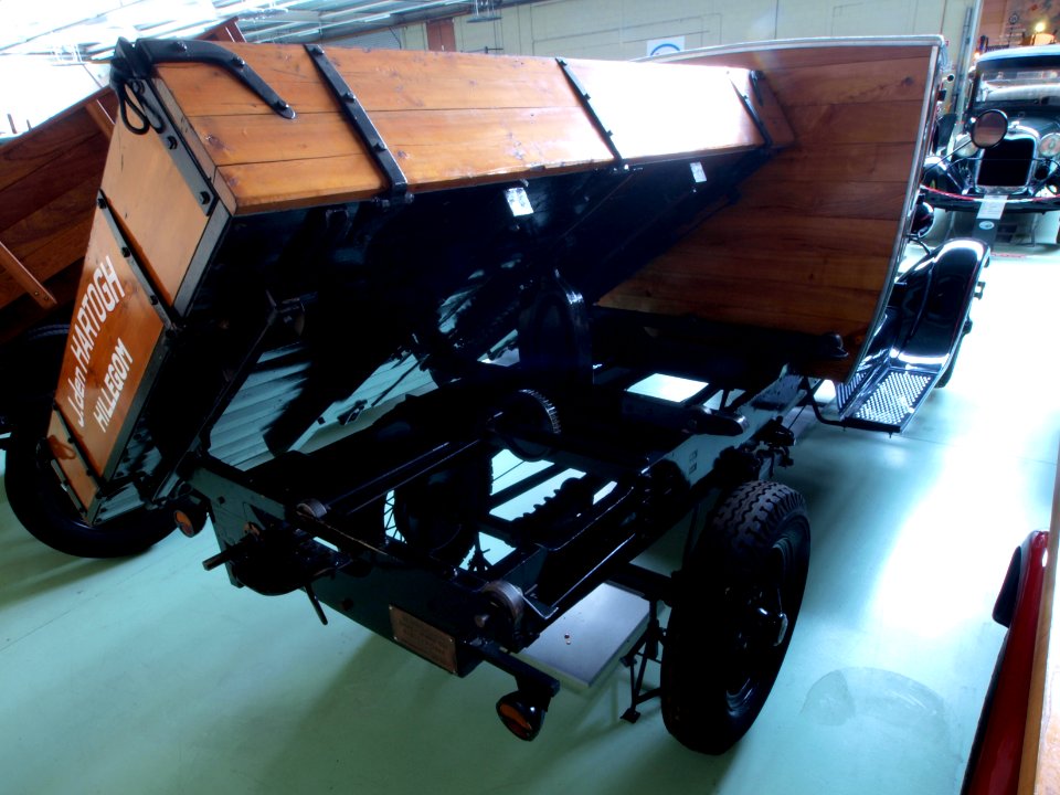 1928_Ford_188A_Dumper_pic3