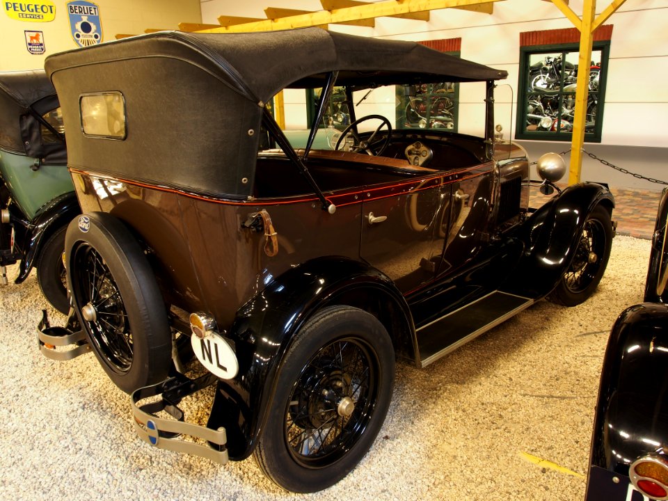 1929_Ford_35A_Standard_Phaeton_pic3