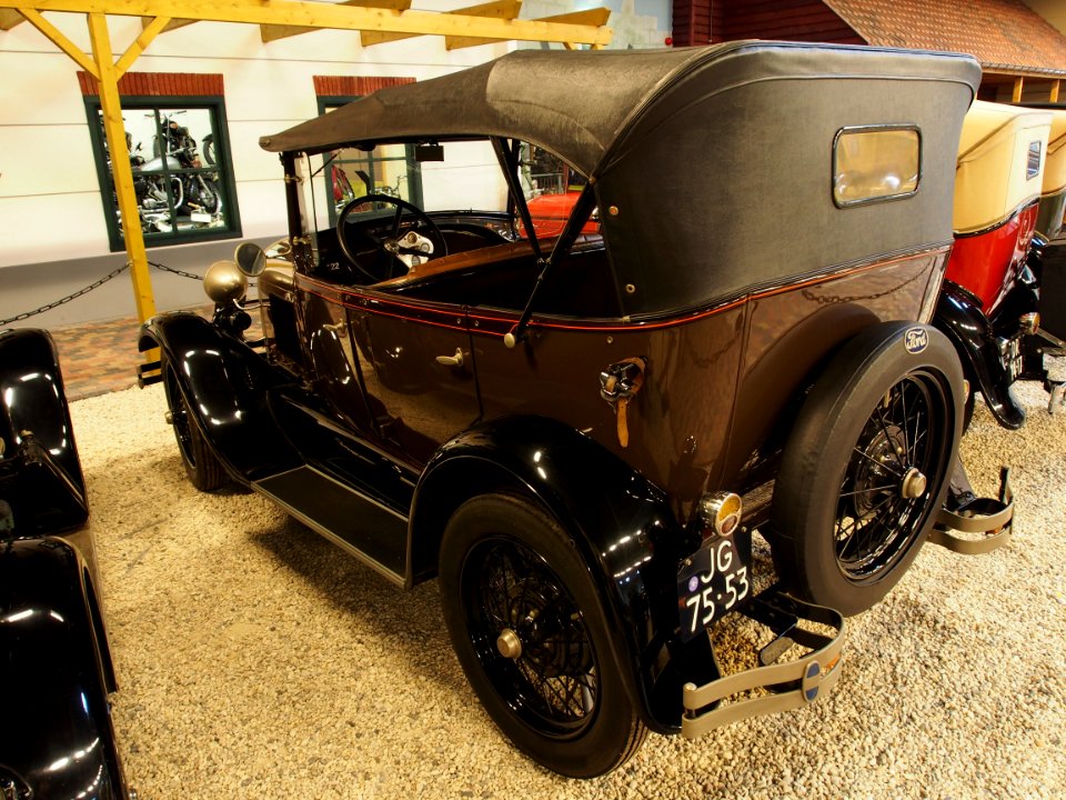 1929_Ford_35A_Standard_Phaeton_pic4