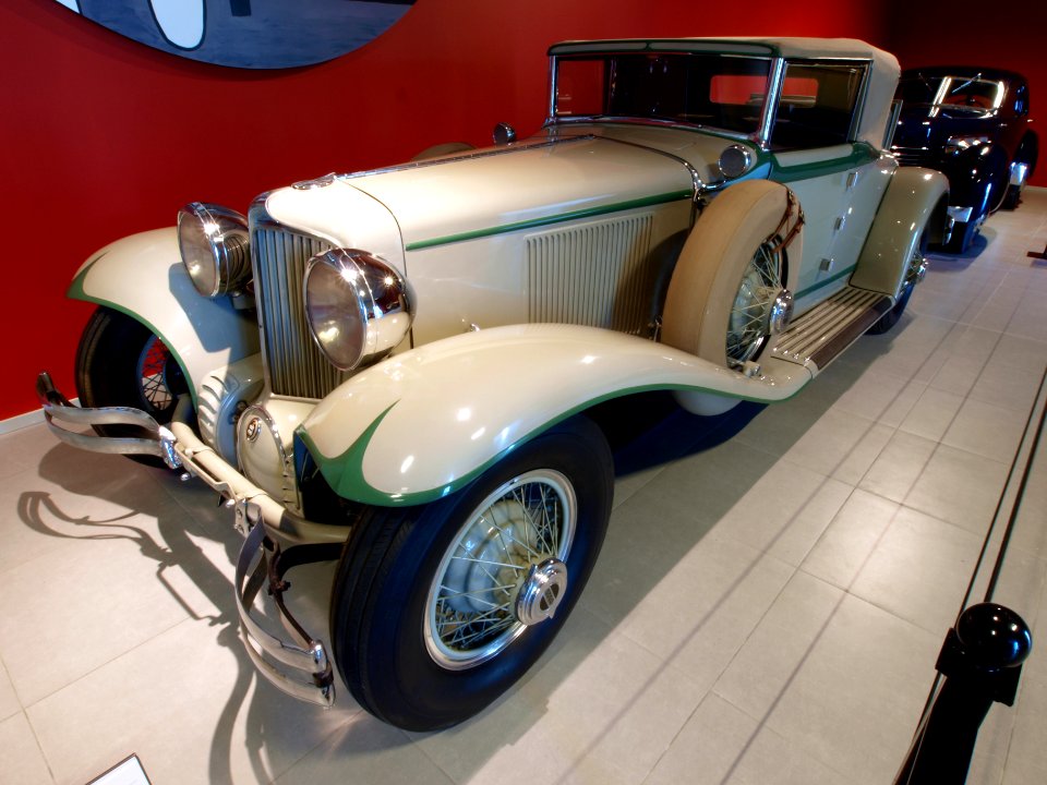 1929_Cord_L-29_Cabriolet_p2