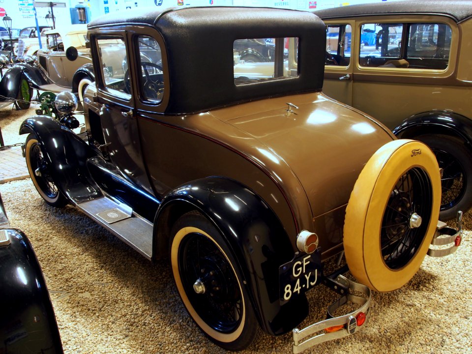 1929_Ford_45_A_Standard_Coupe_pic5
