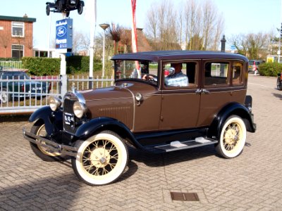 1929_Ford_A_pic2