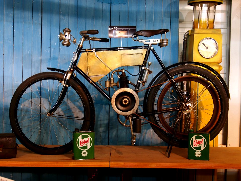 1902_FN_1,25cv,_Musée_de_la_Moto_et_du_Vélo,_Amneville,_France,_pic-020
