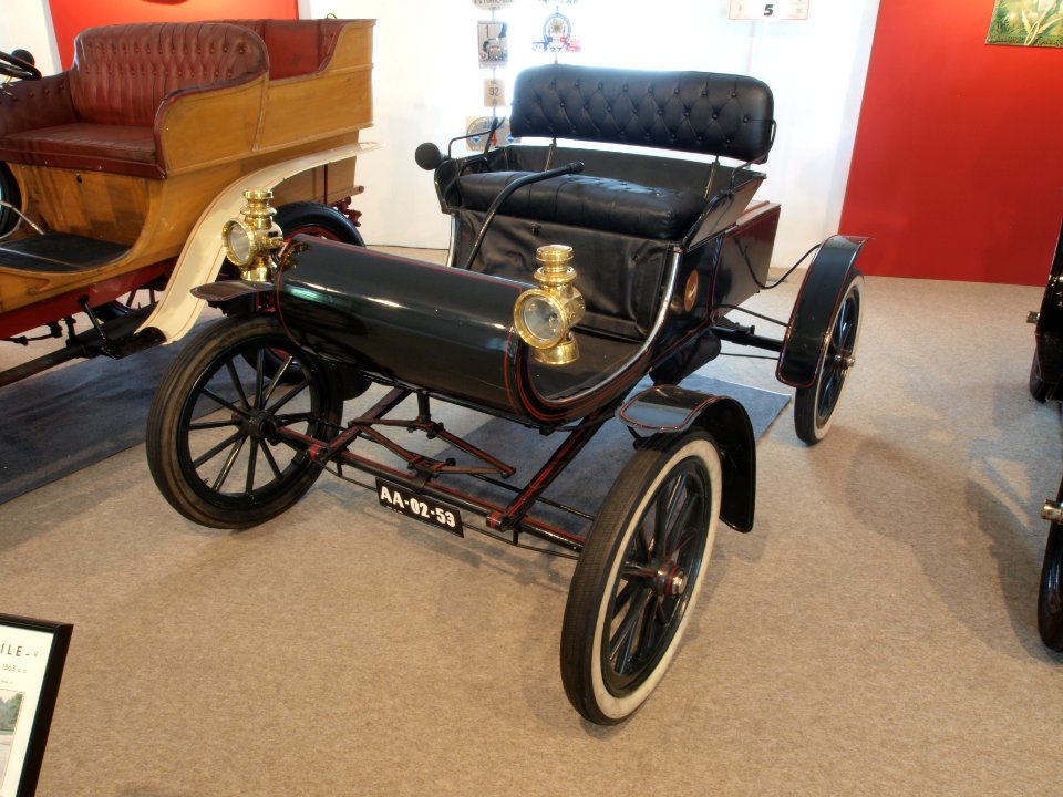 1902_Oldsmobile_R_5hp,_1563cc,_45kmh_p1