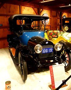 1915_Buick_C-25_Touring_Car_-_Collings_Foundation_-_Massachusetts_-_DSC07143