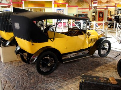 1914-1918_Peugeot_Type_159_Torpedo_photo_2