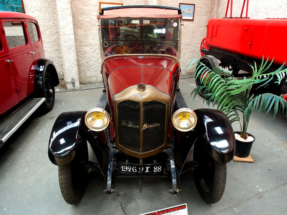 1926_De_Dion-Bouton_Type_IW,_4_cylinders,_1800_cm3,_43hp,_pic4