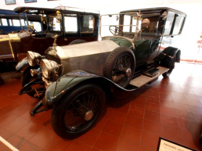1920_Rolls-Royce_Silver_Ghost_40slash50hp_7434cc,_100kmh,_Chassis_6_YE_4_vel_photo-1
