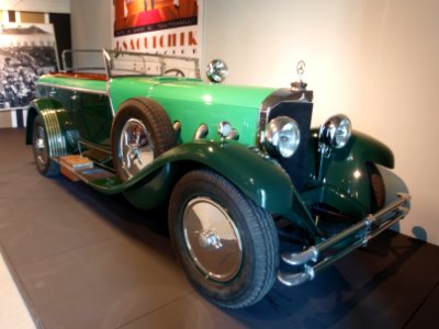 1926_Mercedes-Benz_K_Torpedo_Transformable_Saoutchik_p1